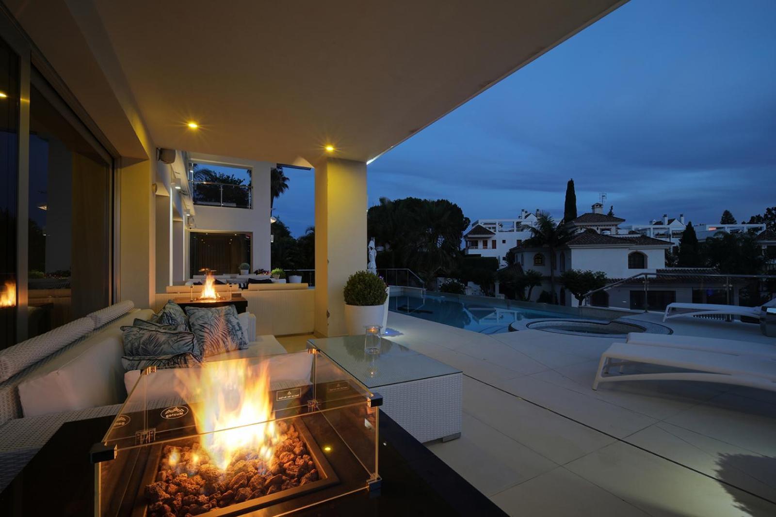 Villa Luxury Villa-los Naranjos Golf Club *